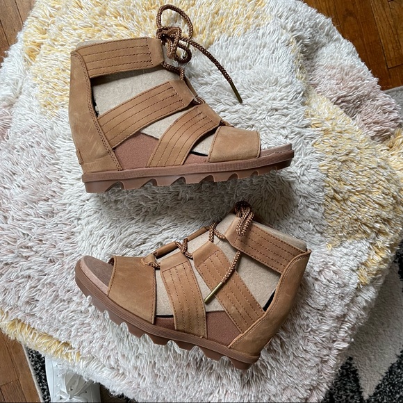 Sorel Shoes - Sorel NWOT JOANIE II LACE